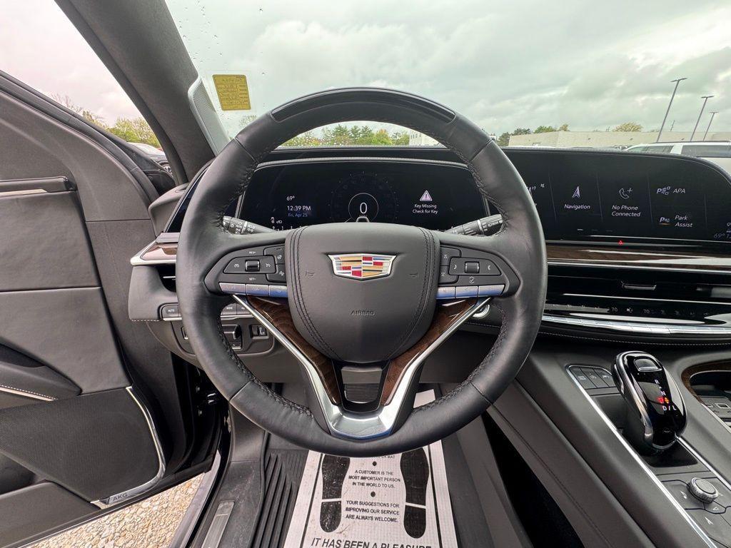 used 2023 Cadillac Escalade ESV car, priced at $89,100
