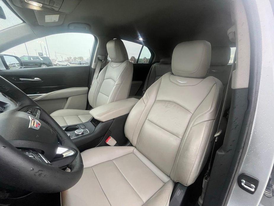 used 2022 Cadillac XT4 car, priced at $29,850