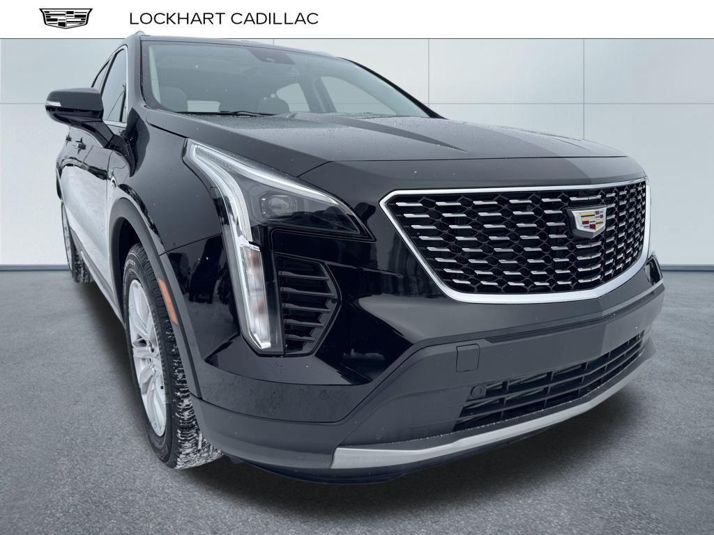 used 2022 Cadillac XT4 car, priced at $30,788