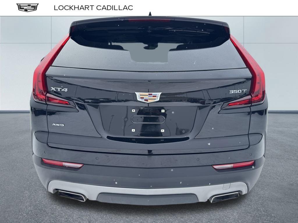 used 2022 Cadillac XT4 car, priced at $30,788