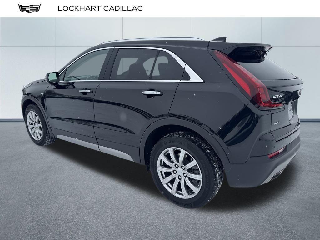 used 2022 Cadillac XT4 car, priced at $30,788