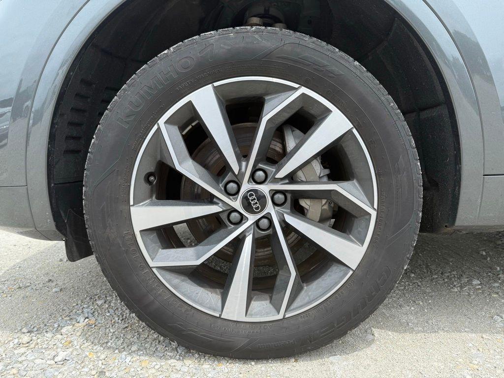 used 2024 Audi Q5 car, priced at $38,135