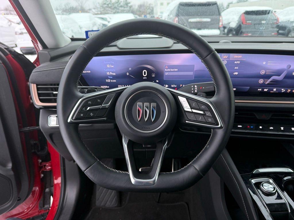 used 2025 Buick Envision car, priced at $30,625