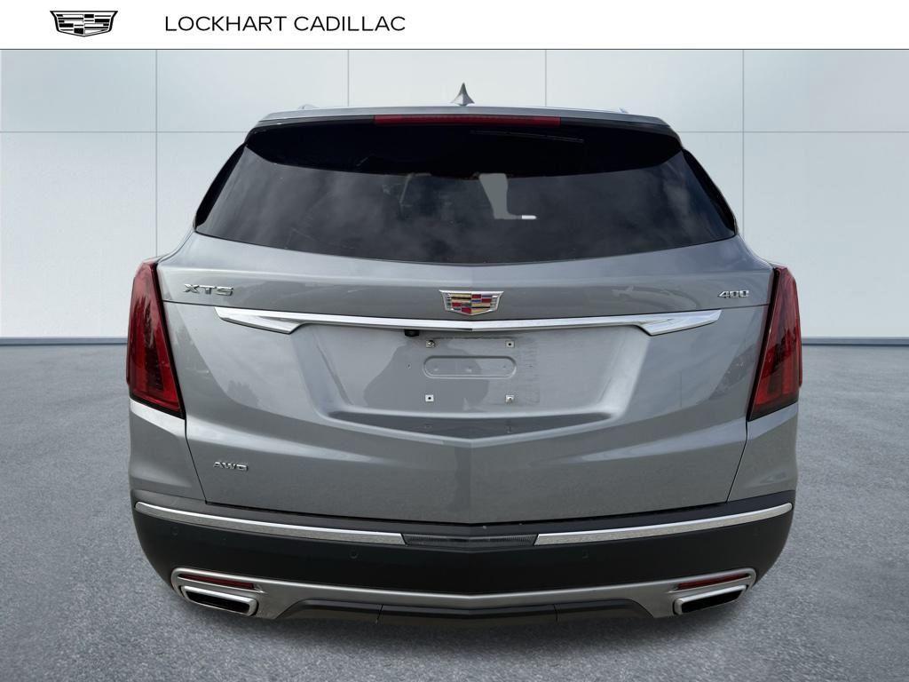 used 2025 Cadillac XT5 car, priced at $46,094