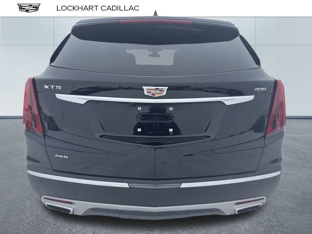 used 2022 Cadillac XT5 car, priced at $35,380