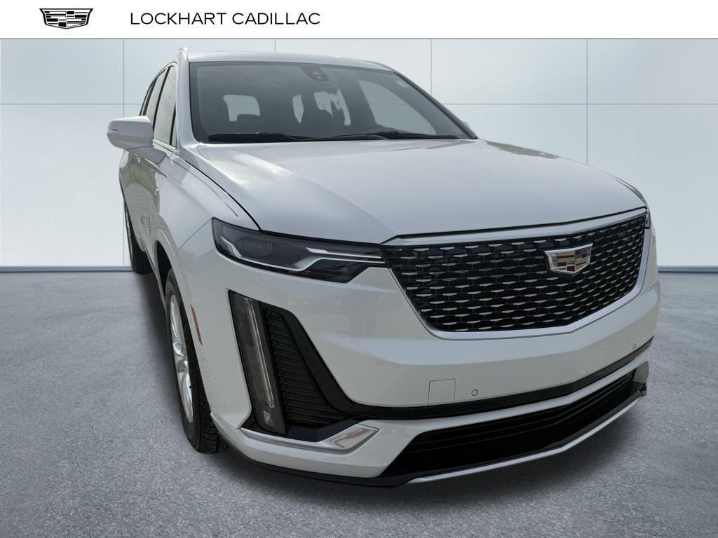 used 2022 Cadillac XT6 car, priced at $30,250