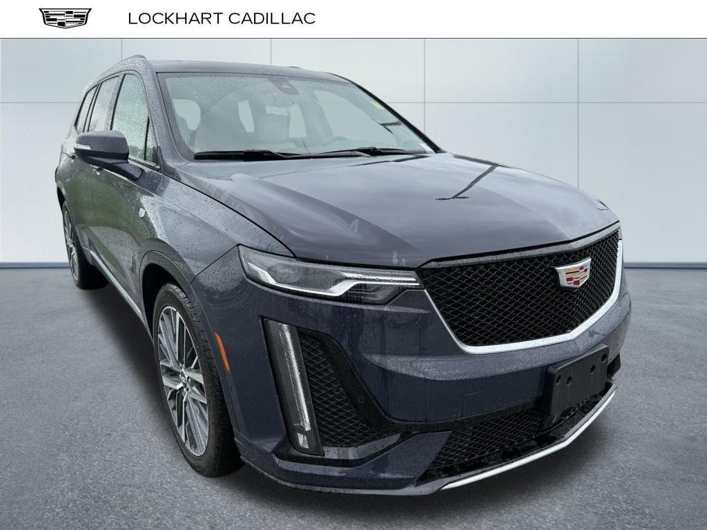 used 2024 Cadillac XT6 car, priced at $53,130