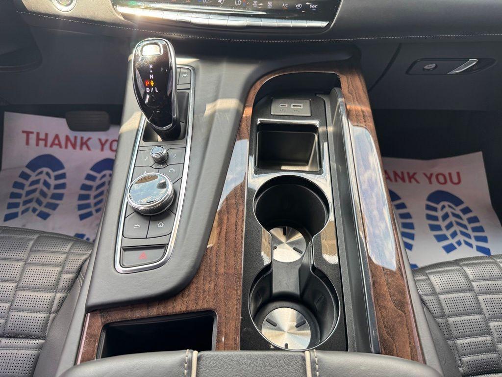 used 2022 Cadillac Escalade ESV car, priced at $73,500