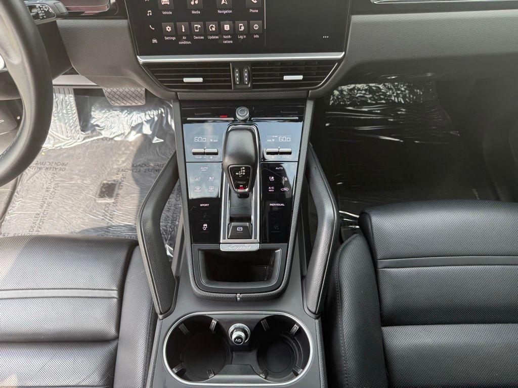 used 2022 Porsche Cayenne car, priced at $49,780
