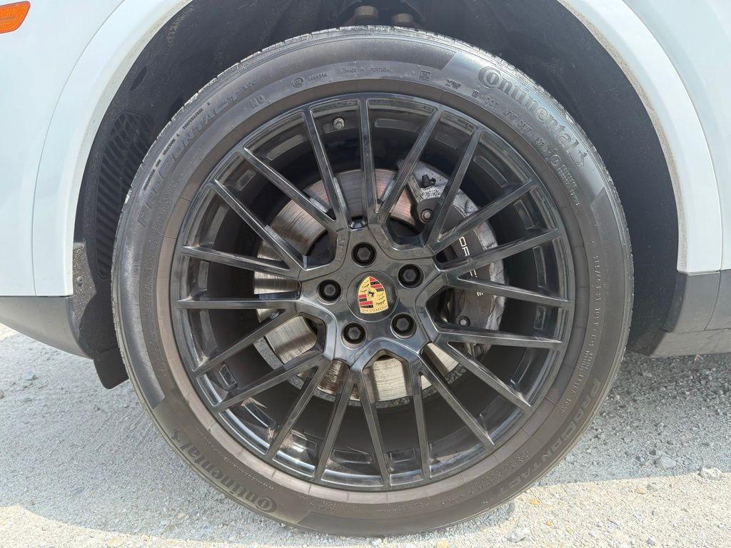 used 2022 Porsche Cayenne car, priced at $49,780