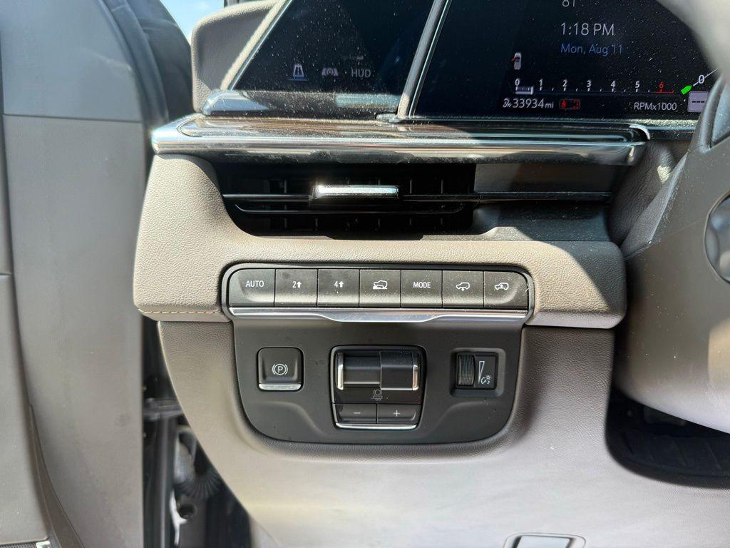 used 2023 Cadillac Escalade ESV car, priced at $79,165