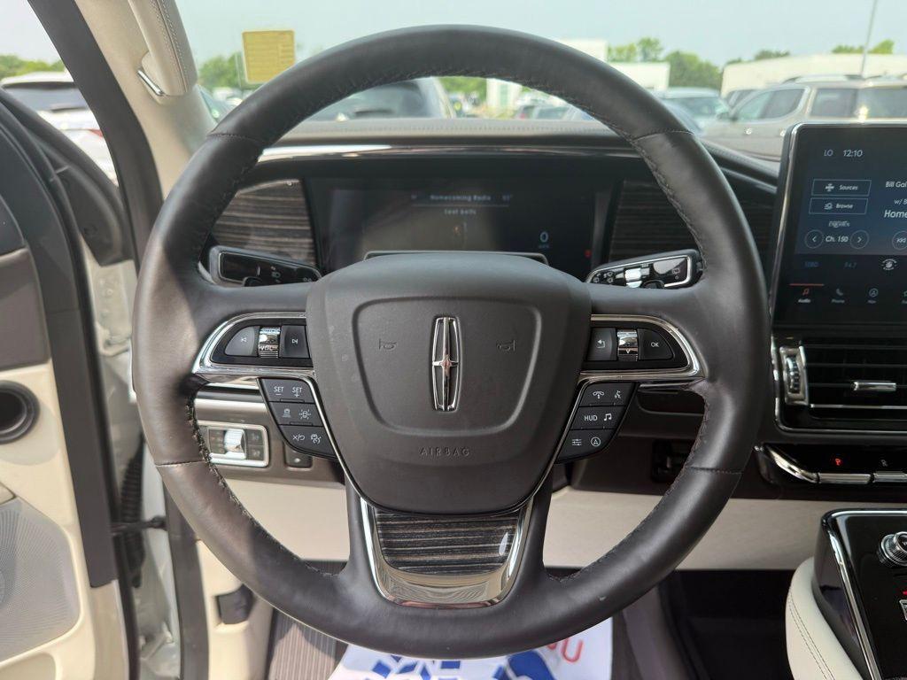 used 2022 Lincoln Navigator L car, priced at $67,500