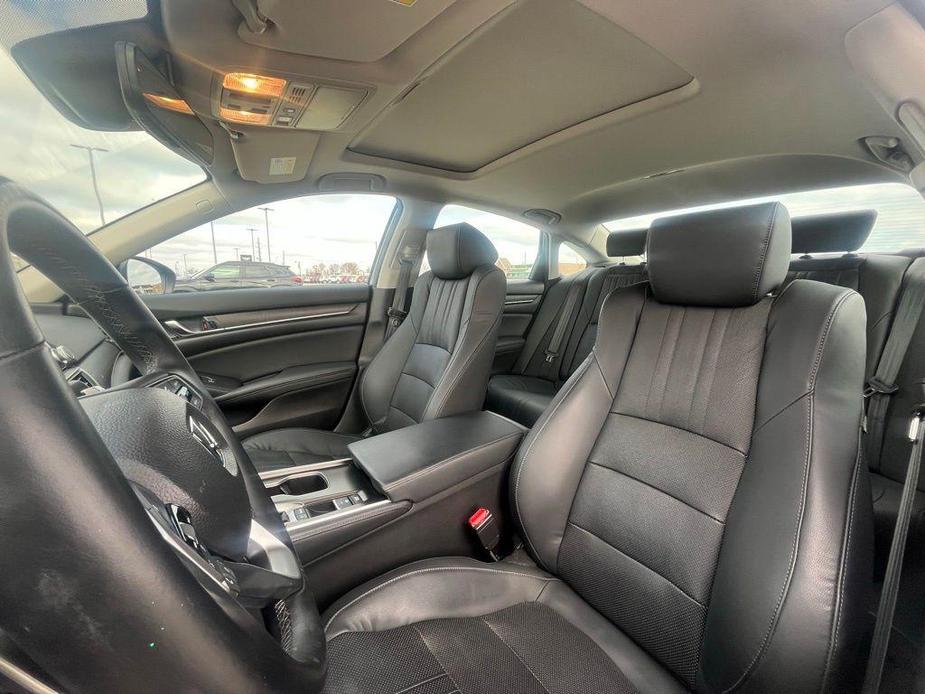 used 2018 Honda Accord car, priced at $21,900