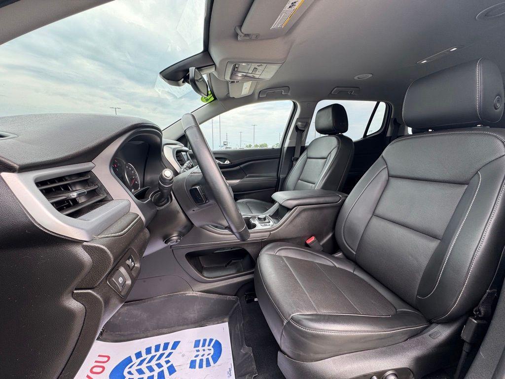 used 2023 GMC Acadia car, priced at $31,550