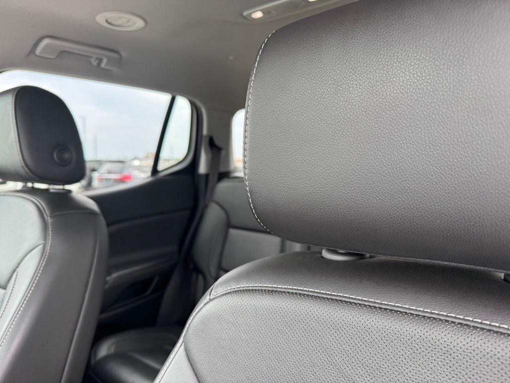 used 2023 GMC Acadia car, priced at $31,550