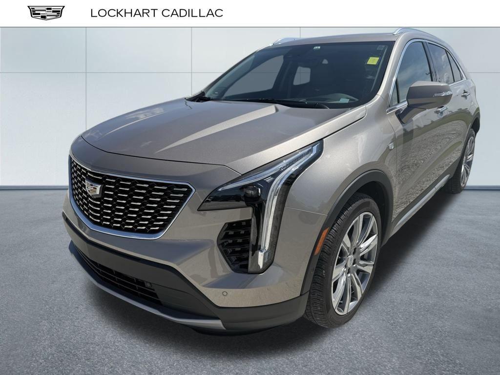 used 2023 Cadillac XT4 car, priced at $32,000