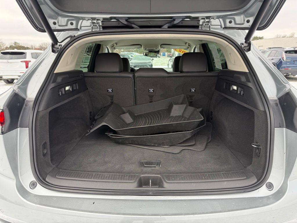 used 2023 Buick Envision car, priced at $27,220