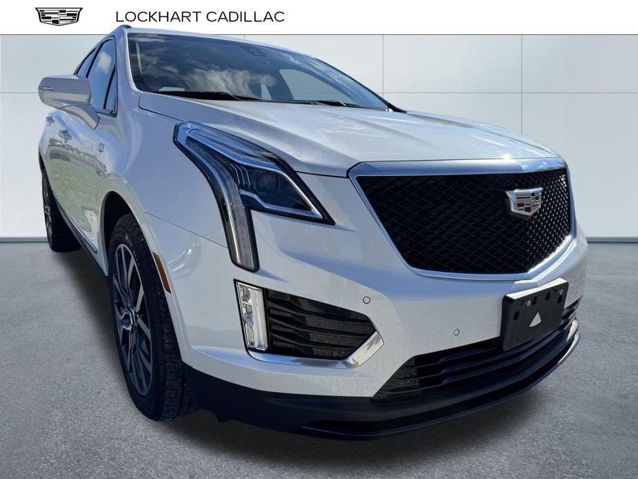 used 2021 Cadillac XT5 car, priced at $37,149