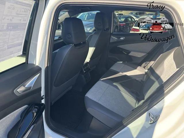 new 2025 Volkswagen ID.4 car, priced at $46,187