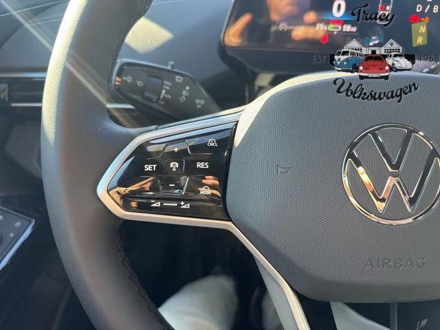 new 2025 Volkswagen ID.4 car, priced at $46,187