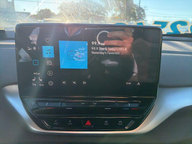 used 2022 Volkswagen ID.4 car, priced at $21,925