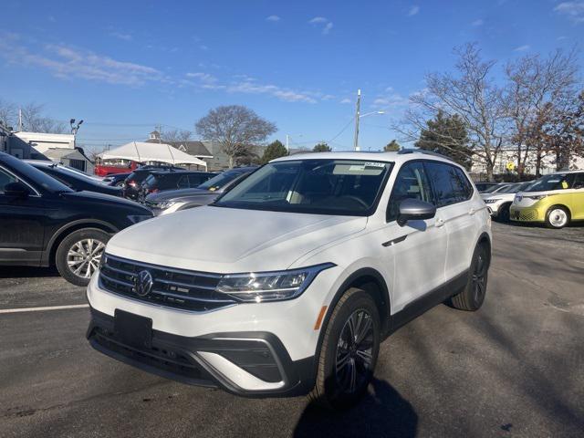 new 2024 Volkswagen Tiguan car, priced at $36,051