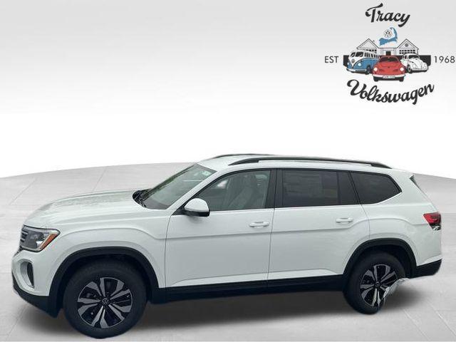 new 2025 Volkswagen Atlas car, priced at $42,577