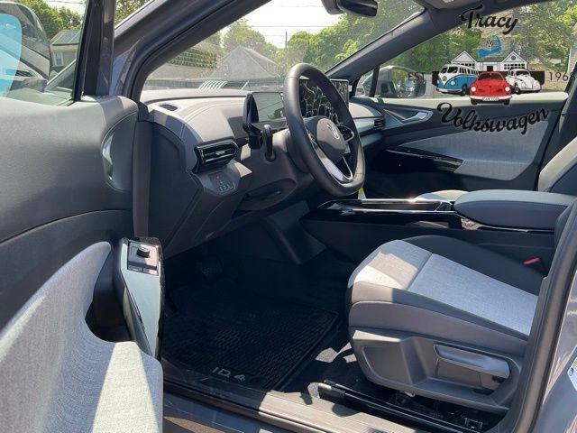 new 2025 Volkswagen ID.4 car, priced at $51,271