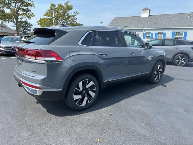 new 2024 Volkswagen Atlas Cross Sport car, priced at $49,400