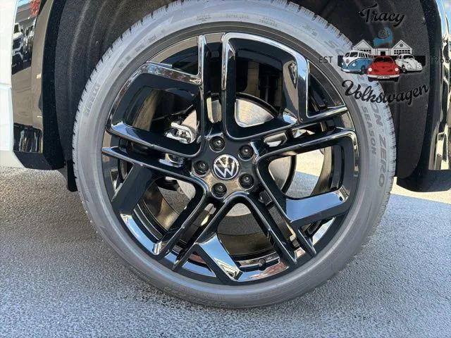 new 2026 Volkswagen Tiguan car, priced at $41,296