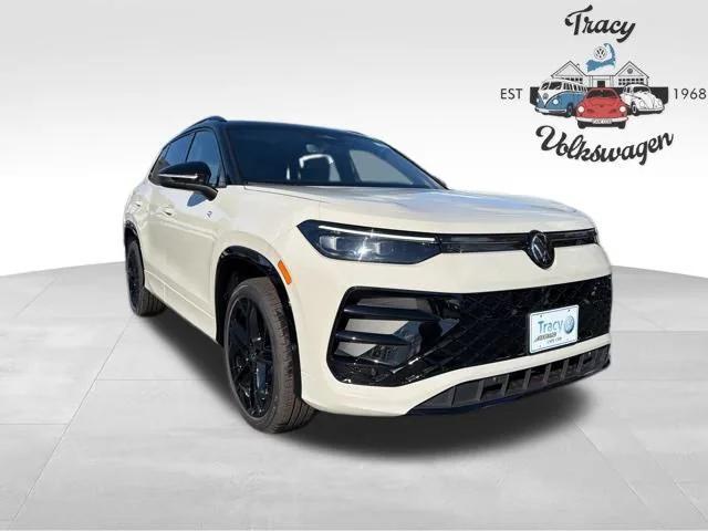 new 2026 Volkswagen Tiguan car, priced at $41,296