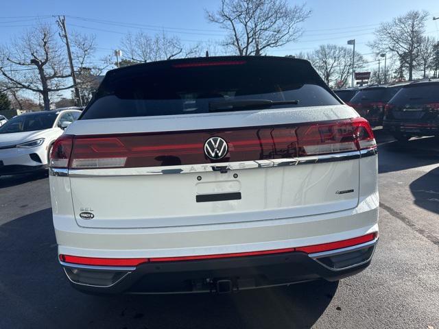 new 2025 Volkswagen Atlas Cross Sport car, priced at $50,346