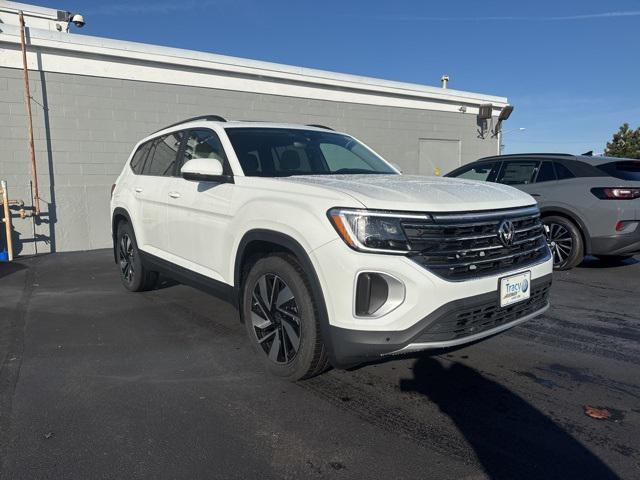 new 2025 Volkswagen Atlas car, priced at $48,817