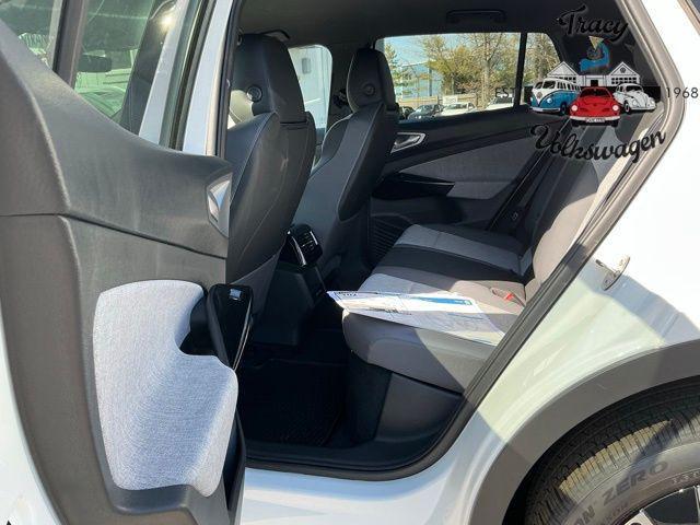 new 2025 Volkswagen ID.4 car, priced at $49,988