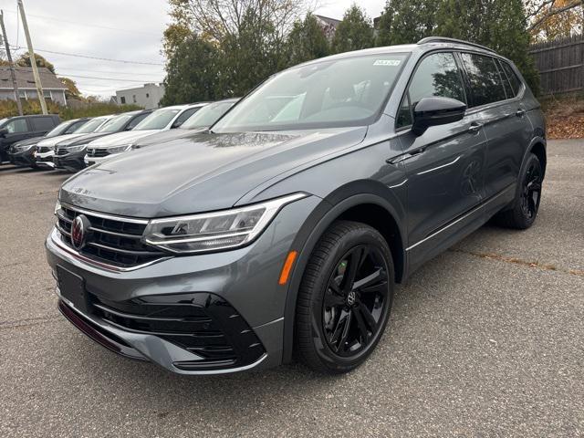 new 2024 Volkswagen Tiguan car, priced at $38,609