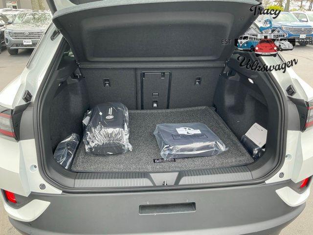 new 2025 Volkswagen ID.4 car, priced at $54,991