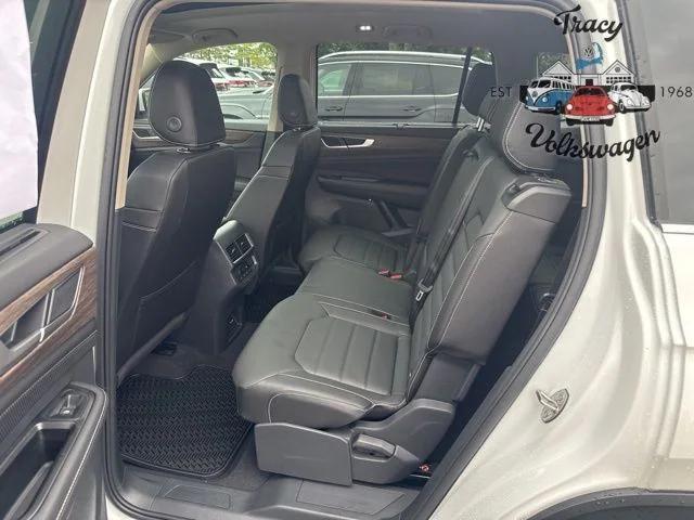 new 2026 Volkswagen Atlas car, priced at $51,193