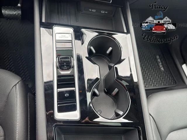 new 2026 Volkswagen Atlas car, priced at $51,193