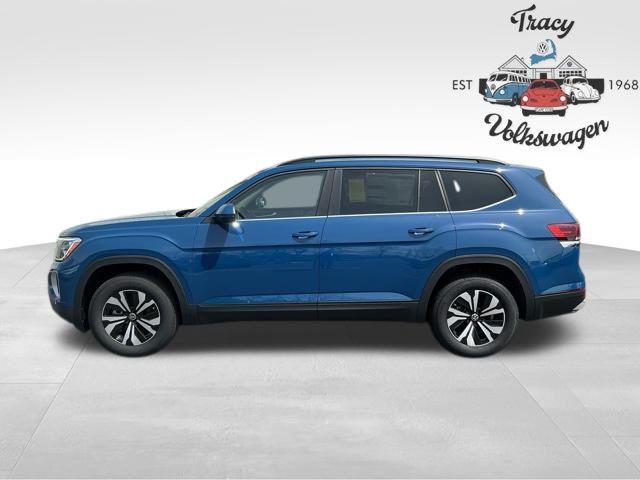 new 2025 Volkswagen Atlas car, priced at $41,000