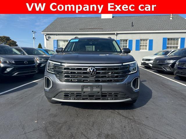 used 2024 Volkswagen Atlas car, priced at $41,120