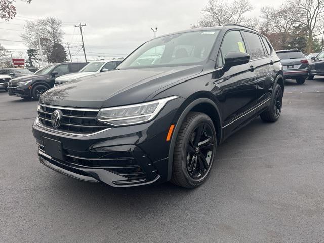 new 2024 Volkswagen Tiguan car, priced at $36,800