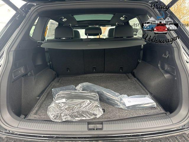 new 2024 Volkswagen Tiguan car, priced at $38,609