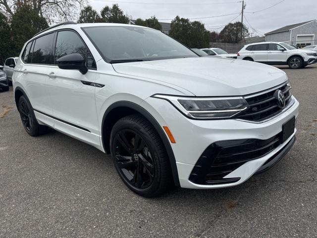 new 2024 Volkswagen Tiguan car, priced at $38,668