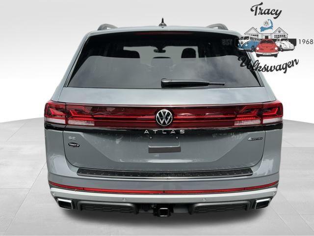 new 2025 Volkswagen Atlas car, priced at $48,600