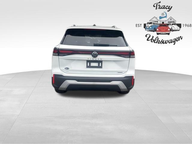 new 2025 Volkswagen Tiguan car, priced at $36,700