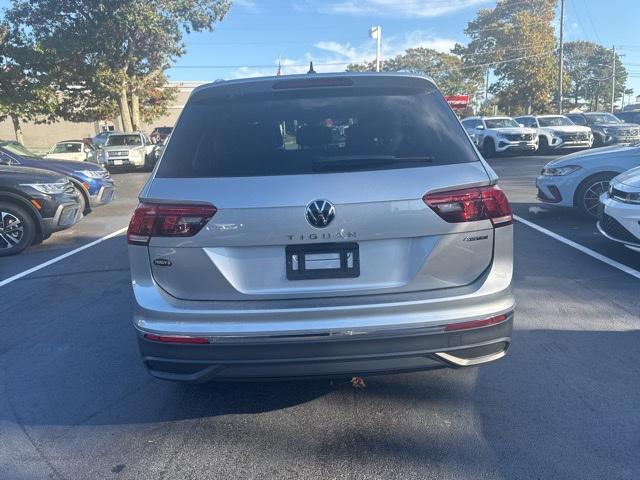 new 2024 Volkswagen Tiguan car, priced at $35,436