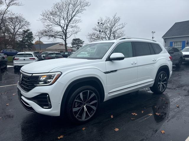 used 2024 Volkswagen Atlas car, priced at $47,496