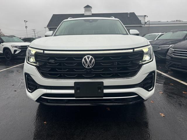 used 2024 Volkswagen Atlas car, priced at $47,496