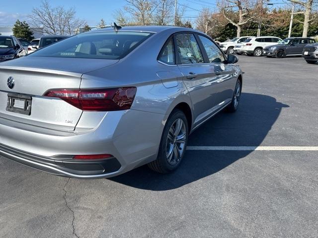 new 2024 Volkswagen Jetta car, priced at $25,883