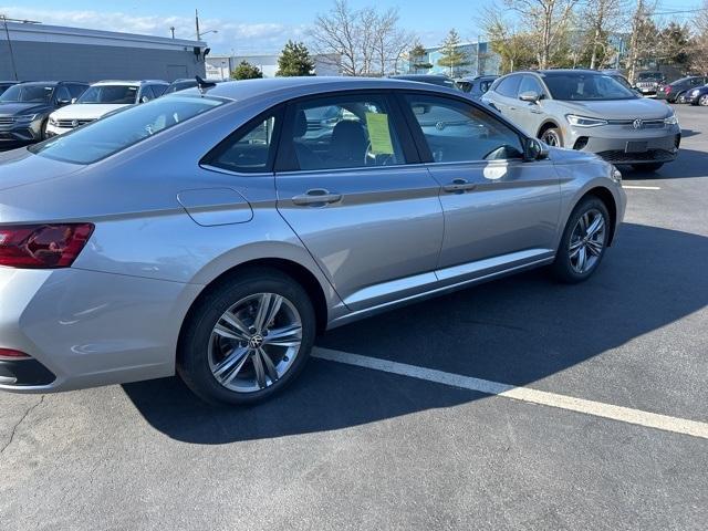 new 2024 Volkswagen Jetta car, priced at $25,883